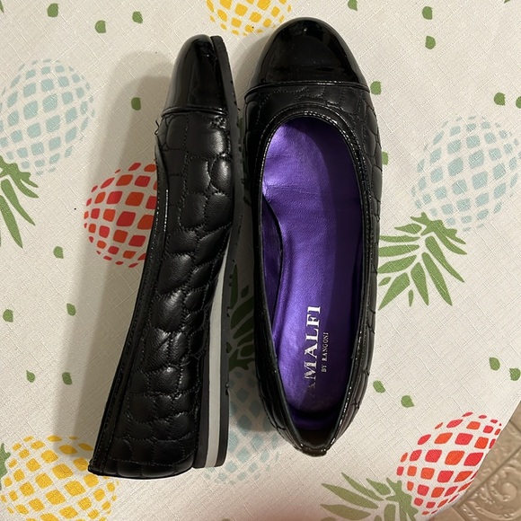 Amalfi by Rangoni Flats - Picture 3 of 4